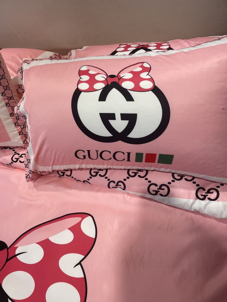 グッチ　掛け布団カバーセット　GUCCI布団カバー4点セット　妙趣の絵柄寝具ベッド用品夏3色 心地よい - 画像 6