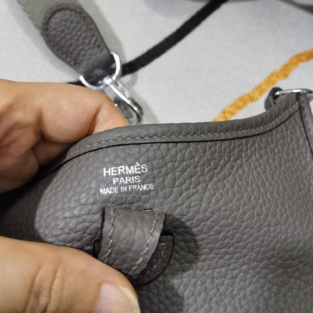 ハーフ手縫い　エルメス　Hermes　Evelyne Mini　エルメスエブリンミニ TPM 16　 14色　シルバー/ゴールド金具お選び　ショルダーバッグ　同色ストラップ - 画像 5