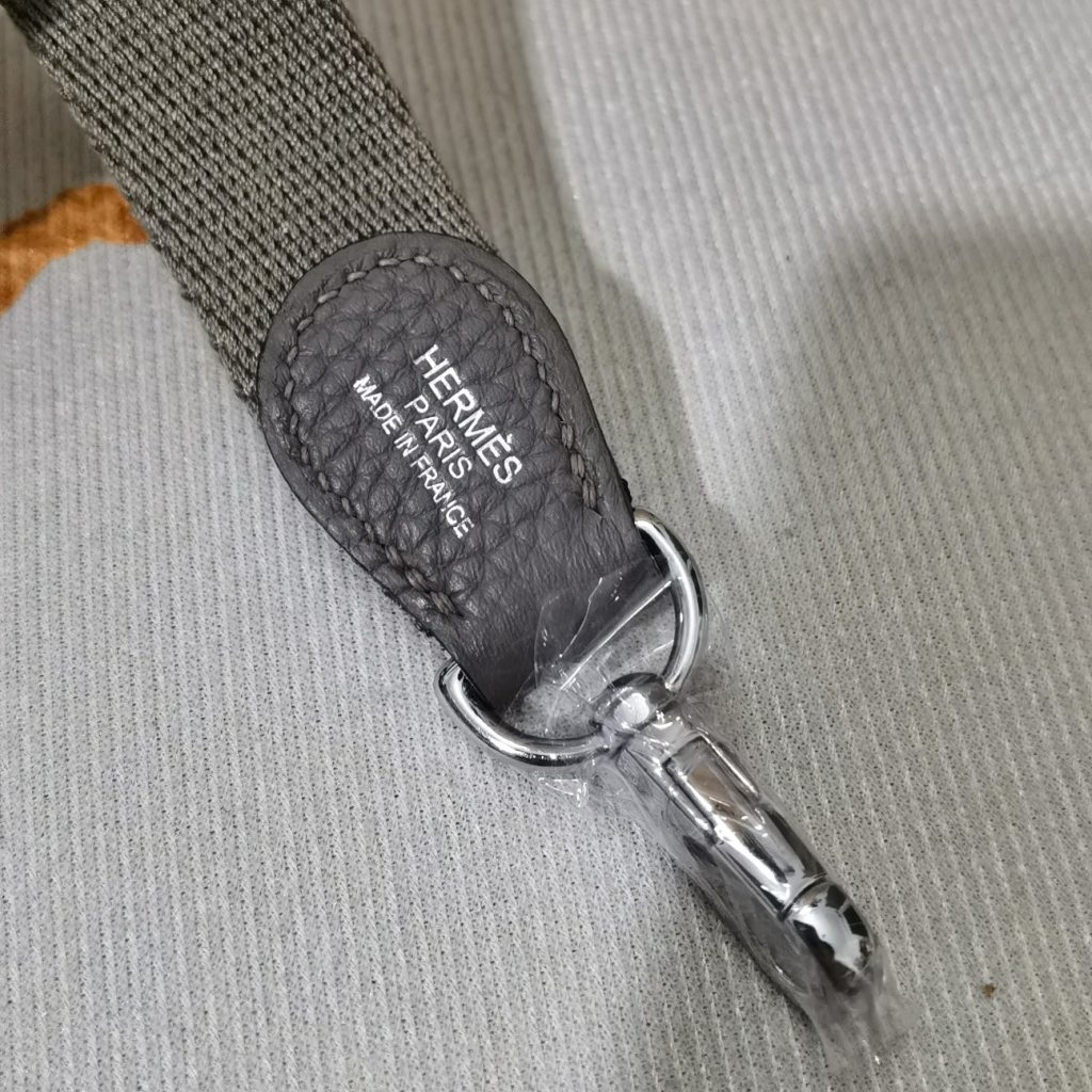 ハーフ手縫い　エルメス　Hermes　Evelyne Mini　エルメスエブリンミニ TPM 16　 14色　シルバー/ゴールド金具お選び　ショルダーバッグ　同色ストラップ - 画像 6