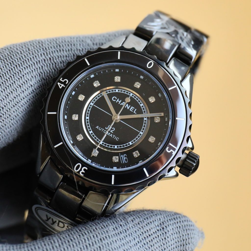 Chanel シャネル シャネルJ12時計 腕時計 スペース&多機能デスク 大人気アイテム 即納可能 - 画像 4