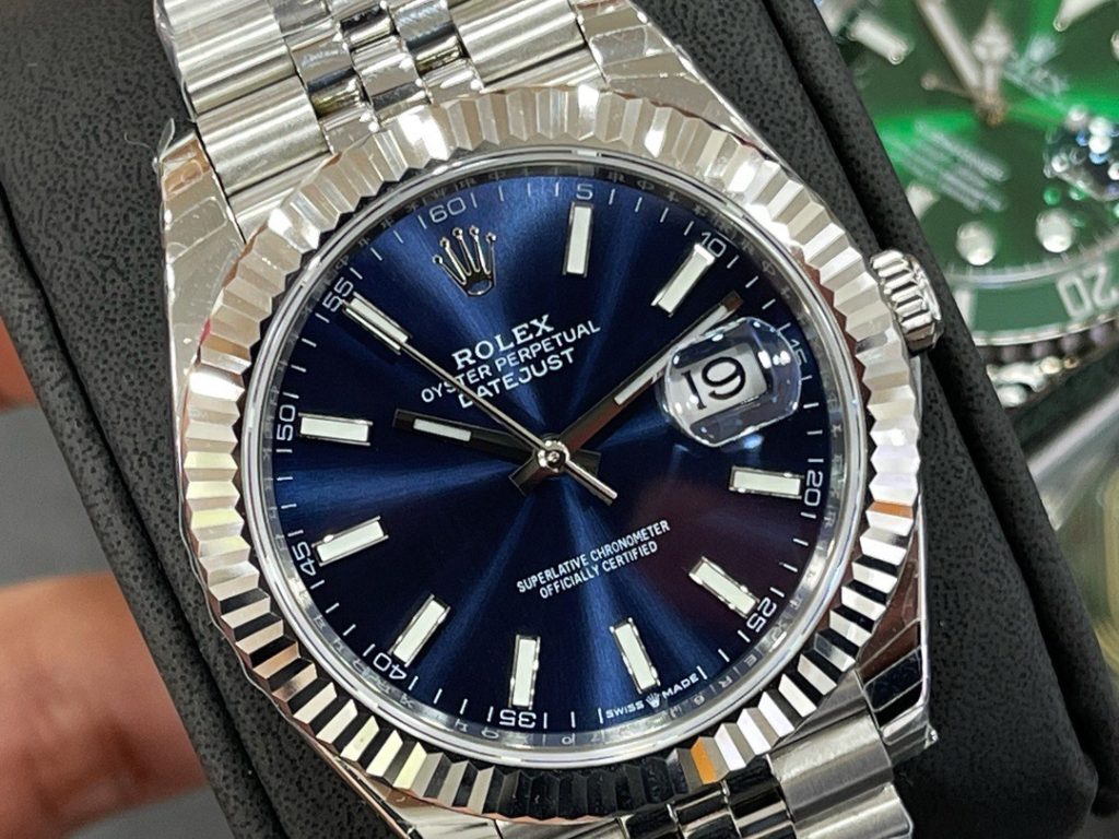 Rolex ロレックス【最高峰レプリカ】ロレックス デイトジャスト 41mm Cal.3235搭載 🔥 904L鋼 ✨ 72時間パワーリserve 💎 交換可能パーツ 🌟 永久夜光 - 画像 4