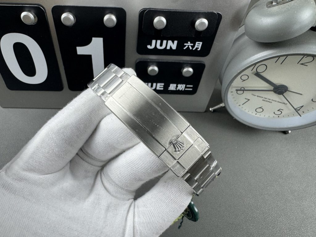 Rolex ロレックス【実物写真】ロレックス シードゥエラー 44mm 3235ムーブメント ブラック🖤✨ メンズ腕時計⌚ 正規品同様🔝 高級感溢れる🤑 - 画像 5