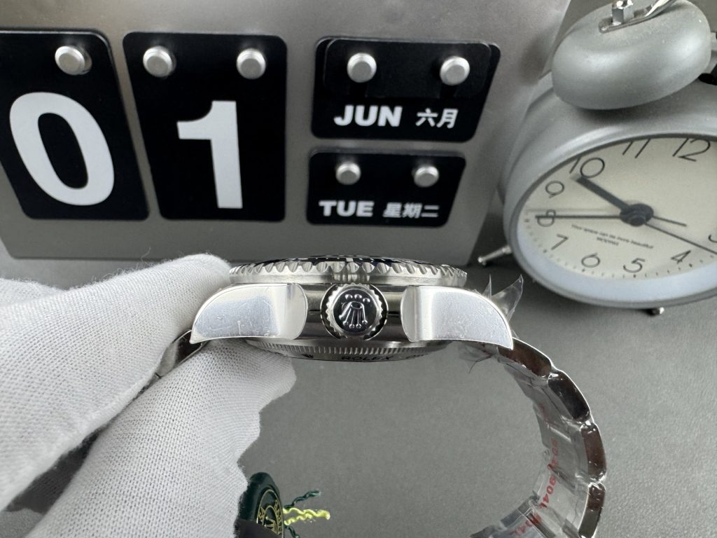 Rolex ロレックス【実物写真】ロレックス シードゥエラー 44mm 3235ムーブメント ブラック🖤✨ 正規品同様🔝 メンズ腕時計⌚ - 画像 4