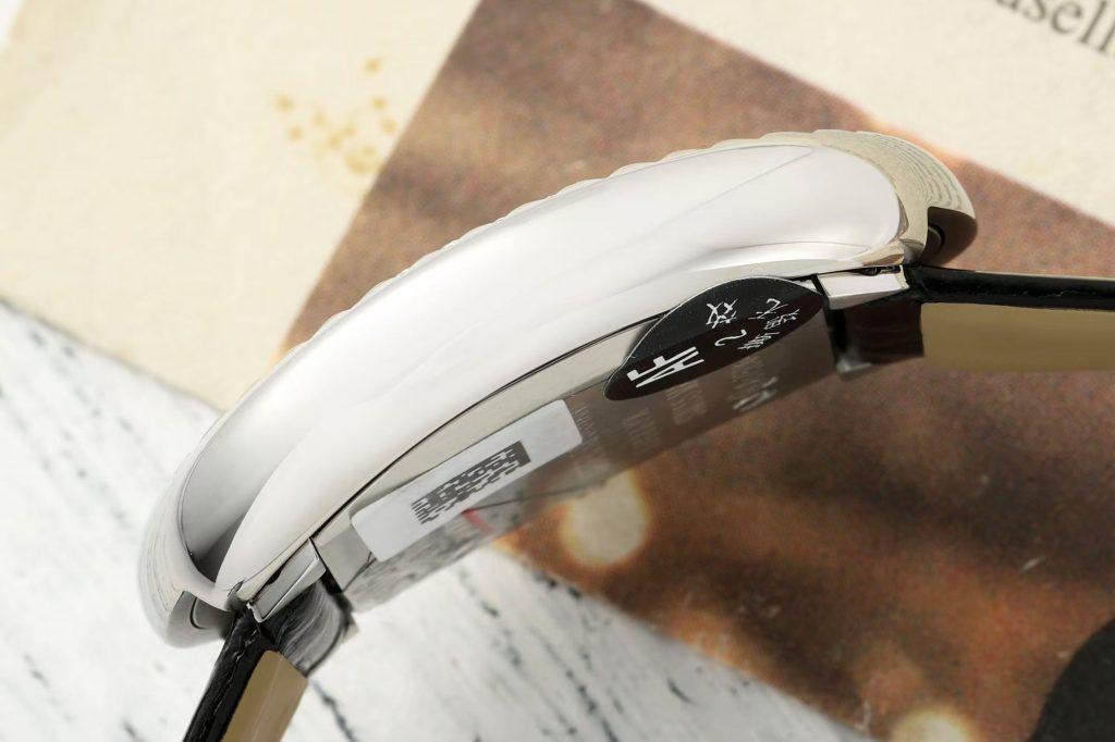 Cartier カルティエ✨【】Cartier カーティエ 時計 レディース 人気 高級腕時計⌚✨ 美しいデザインと最高級の仕上げで贈り物にも最適💝 ギフトボックス付き🎁 - 画像 8