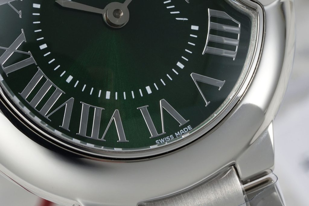 Cartier カルティエ✨Cartier✨ 高級腕時計 人気モデル 美品🕰️ 送料無料🎁 ラグジュアリー ギフトに最適💝 - 画像 4