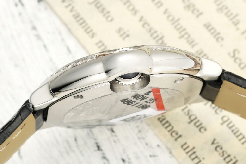 Cartier カルティエ💎【カーテイル時計】✨ ラグジュアリー 高級腕時計 メンズ/レディース 人気モデル ⌚ ギフトボックス付き🎁 - 画像 5