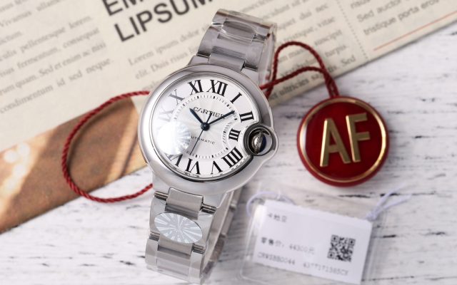 Cartier カルティエ✨【Cartier サントス 100】✨ カーティエ 時計 メンズ 人気モデル 💎 自動巻き 高級腕時計 🕰️ ギフト プレゼント 贈り物に最適 💝