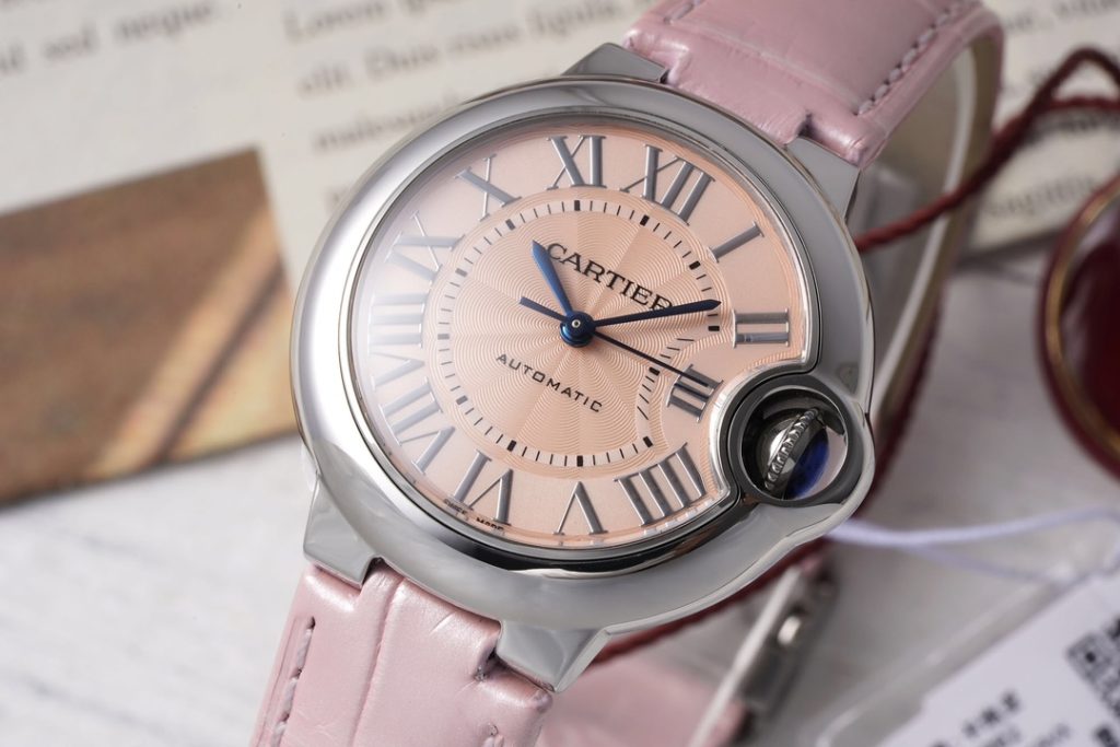 Cartier カルティエ✨カルティエ 時計 レディース ✨ ローズゴールド 高級腕時計 人気モデル💎 ギフトボックス付き🎁 メンズも対応🕰️ - 画像 3