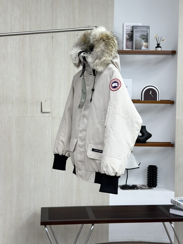 CANADA GOOSE（カナダグース）【】カナダグース ダウンベスト メンズ レディース 防寒 軽量 高品質✨🛒🔥🦢 - 画像 2