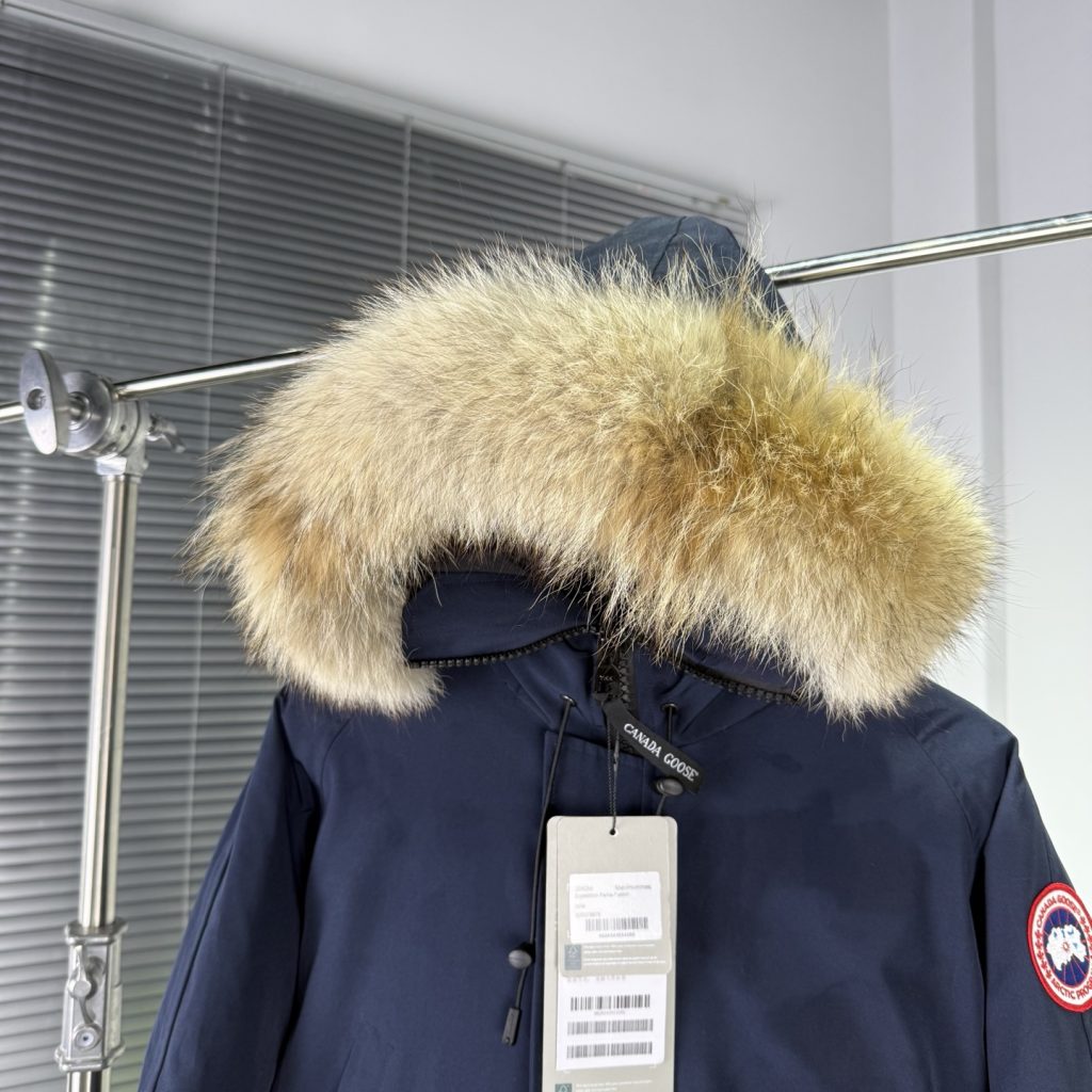 CANADA GOOSE（カナダグース）🛍️✨カナダグース ダウンジャケット レディース ロングコート 防寒 アウトドア 高級素材🥾🧥 - 画像 2