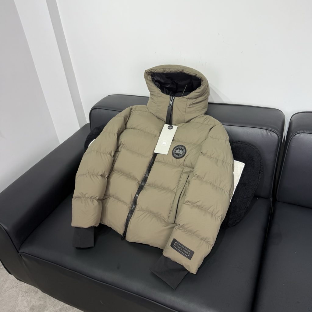 CANADA GOOSE（カナダグース）🛍️✨カナダグース ダウンコート レディース 秋冬 防寒 ロングパーカー 大人気🎯💯 - 画像 2