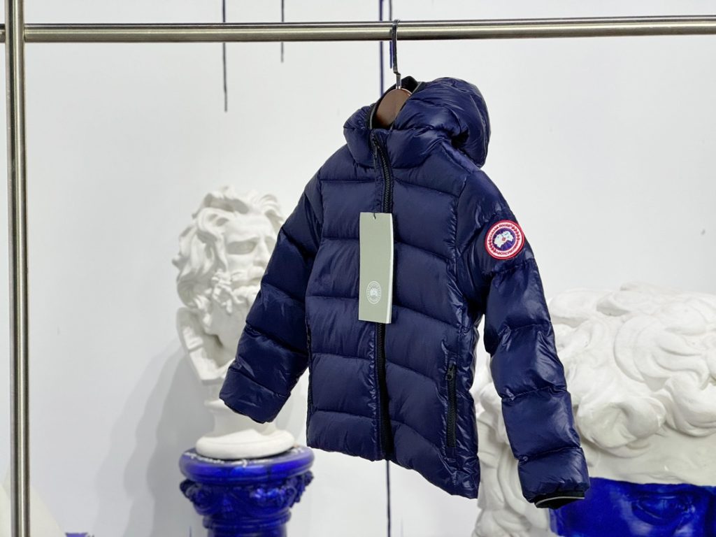 CANADA GOOSE（カナダグース）【超目玉】カナダグース ダウンフィルコート レディース 秋冬必須🥨 大人気モデル🎀 保温性抜群🧥 限定カラー💎 - 画像 2