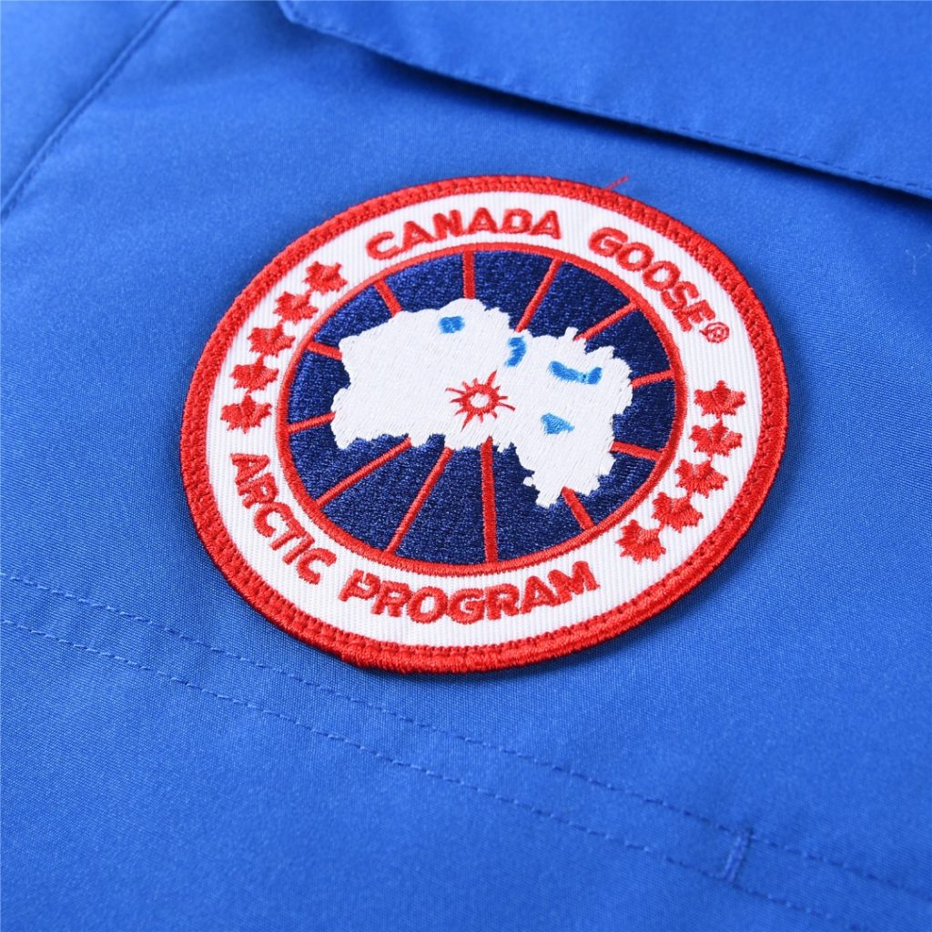 CANADA GOOSE(カナダグース)🛍️🇨🇦カナダグース ダウンフィルコート レディース ロングコート 防寒 アウトドア 高級素材✨ - 画像 7