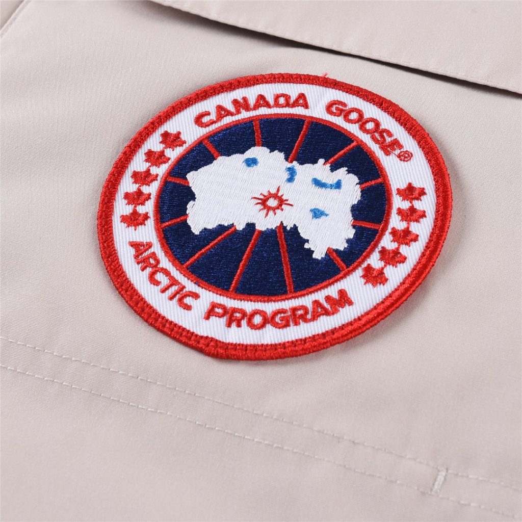 CANADA GOOSE(カナダグース)🛍️✨【】カナダグース ダウンジャケット レディース ロングコート 防寒 アウトドア 🎿❄️ - 画像 6
