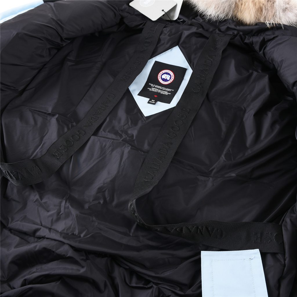 CANADA GOOSE（カナダグース）🛍️✨【】カナダグース ダウンフィルコート レディース ロングコート 防寒 アウトドア 🎿❄️ - 画像 2