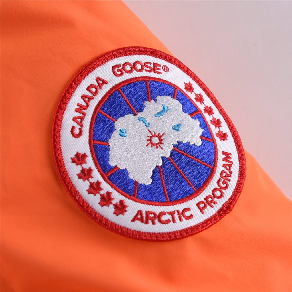 CANADA GOOSE（カナダグース）🛍️✨【】カナダグース ダウンジャケット レディース ロングコート 防寒 アウトドア 🧥👜 - 画像 3