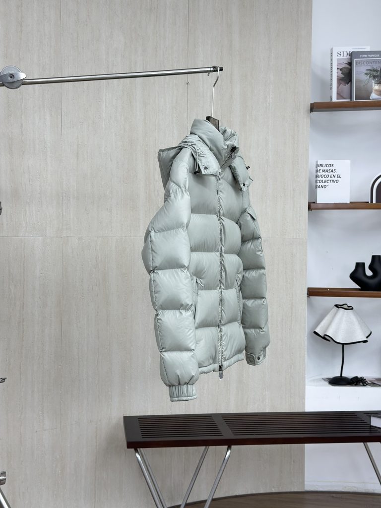 Moncler モンクレール【新作】モンクレール ダウンジャケット レディース✨ 秋冬必須アイテム🕊️ 高品質素材☁️ 大人気モデル🔥 - 画像 3