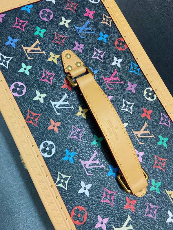 【ルイヴィトン】化粧箱 トランク型 モノグラム帆布 鏡付き 14本収納 旅行用 高級感のある逸品 - 画像 6