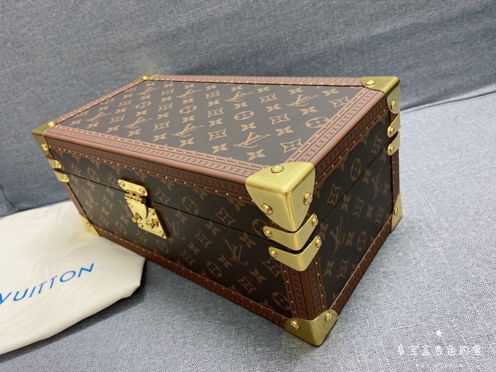 【ルイヴィトン】多宝聚財ハードトランク 小物収納ボックス 時計・アクセサリー整理 上質木製 高級感のある逸品 - 画像 4