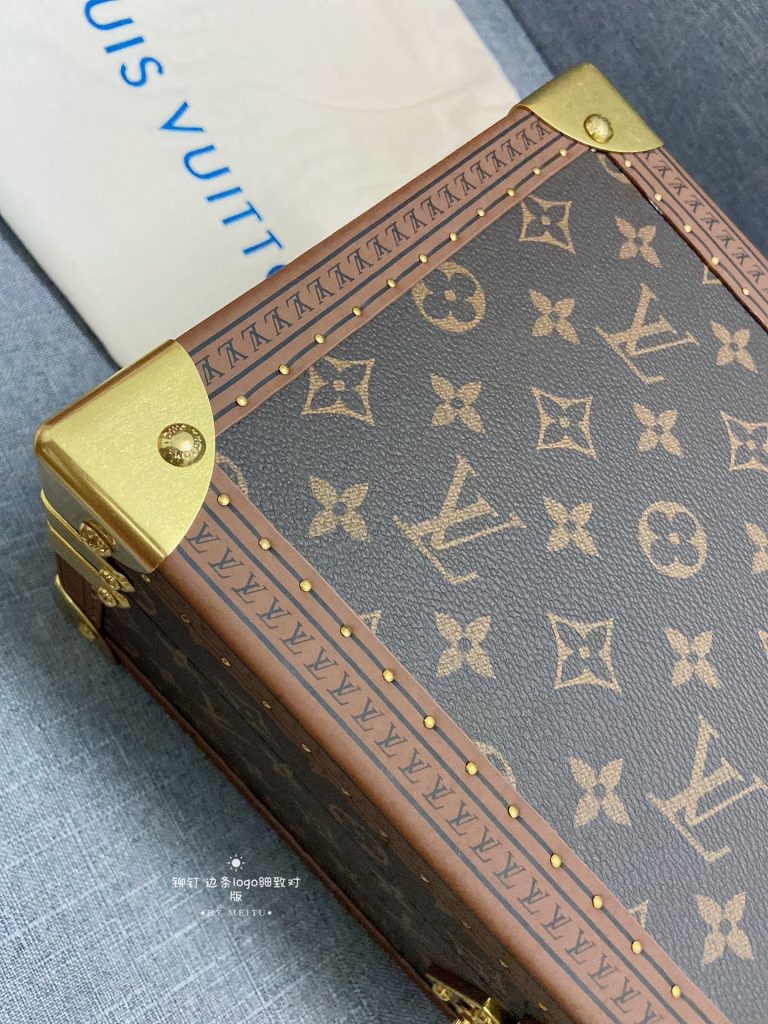 【ルイヴィトン】多宝聚財ハードトランク 小物収納ボックス 時計・アクセサリー整理 上質木製 高級感のある逸品 - 画像 6