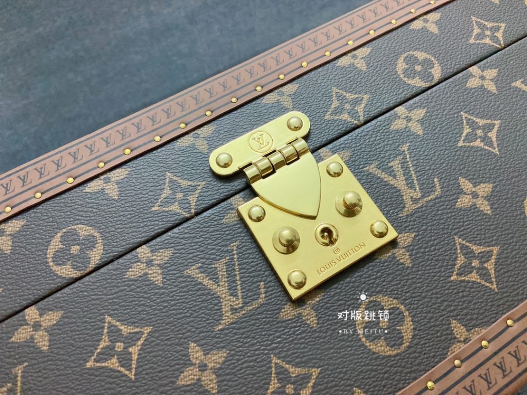 【ルイヴィトン】多宝聚財ハードトランク 小物収納ボックス 時計・アクセサリー整理 上質木製 高級感のある逸品 - 画像 7