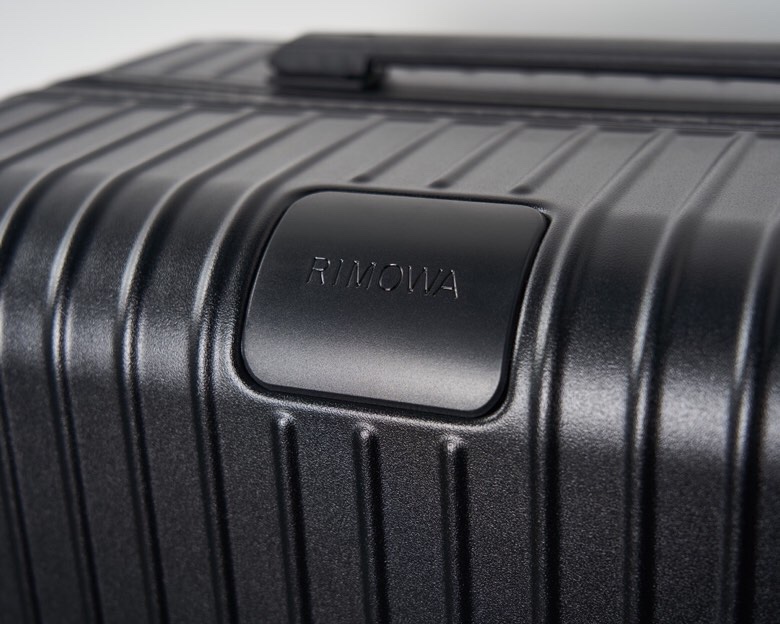 【リモワ】トランク キャリーケース 超軽量PC 最新デザイン 12色展開 高級感のある旅行用品 - 画像 7