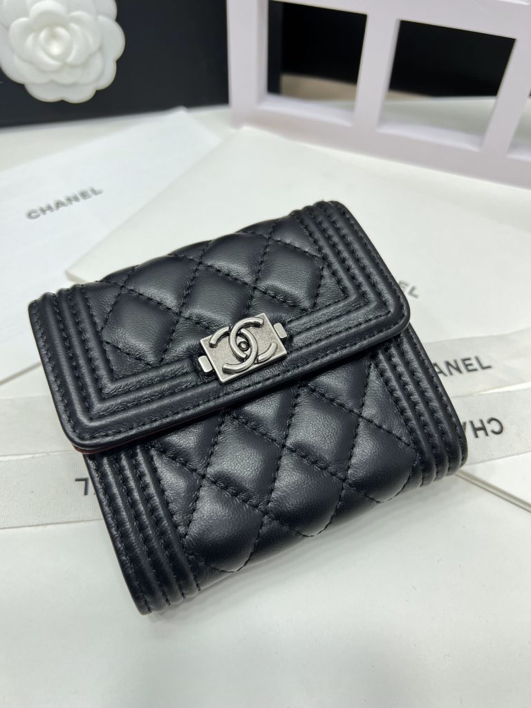 CHANELの財布・小物を毎日に使うなら確認したいこと