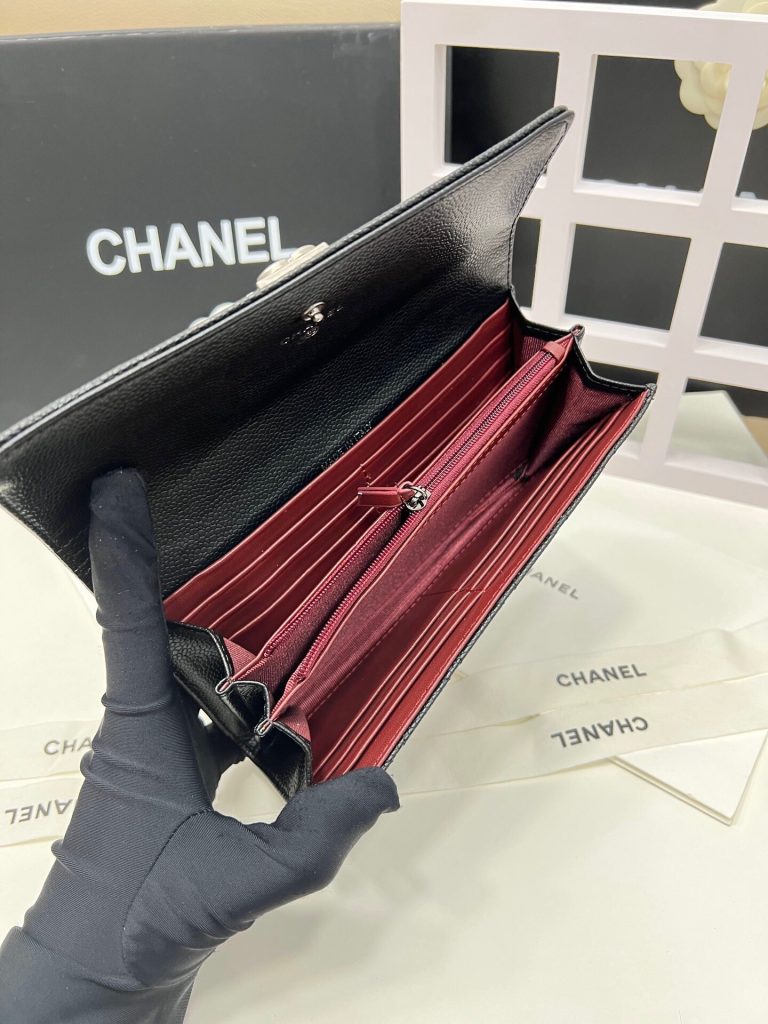 【シャネル】キャビアスキン トリプリーツウォレット ココマーク金具 上品なブラックの長財布 - 画像 8