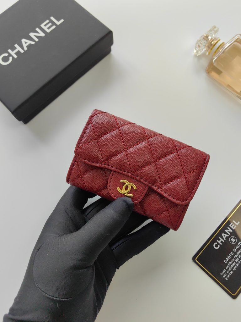 【シャネル】キャビアスキン ラウンドファスナー長財布 ココマーク金具 上品なブラックレザーのレディースウォレット - 画像 4