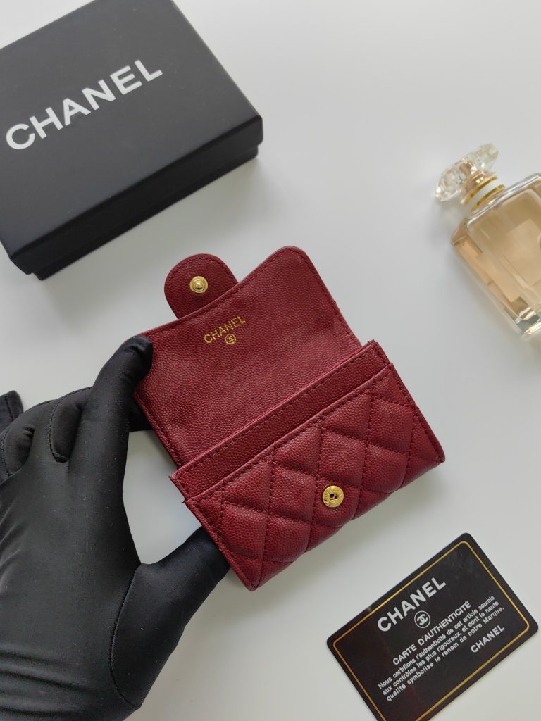 【シャネル】キャビアスキン ラウンドファスナー長財布 ココマーク金具 上品なブラックレザーのレディースウォレット - 画像 5