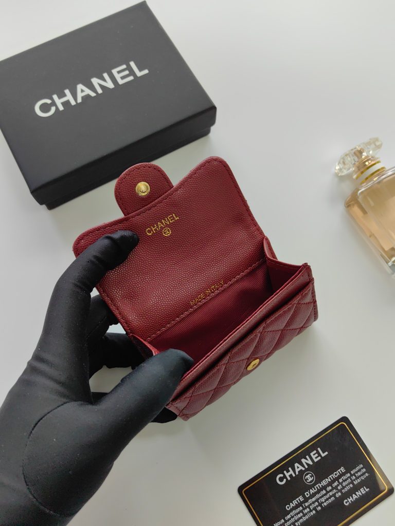 【シャネル】キャビアスキン ラウンドファスナー長財布 ココマーク金具 上品なブラックレザーのレディースウォレット - 画像 6