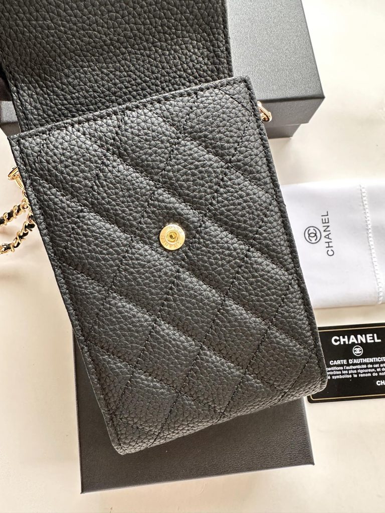 【シャネル】キャビアスキン 長財布 ココマーク金具 上品なブラックのレディースウォレット - 画像 8