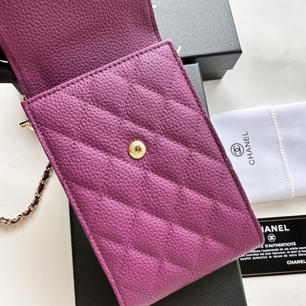 【シャネル】キャビアスキン トリプリーツウォレット ココマーク金具 上品なブラックの長財布 - 画像 6
