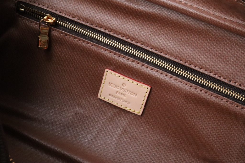 ルイヴィトン LOUIS VUITTON 定番ポーチ トゥルース トワレット キングサイズ モノグラム　レディース - 画像 7