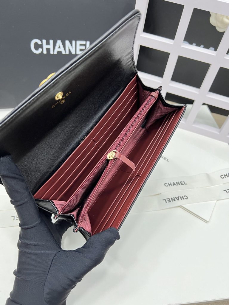 【シャネル】キャビアスキン 長財布 ココマーク金具 上品なブラックのレディースウォレット - 画像 8