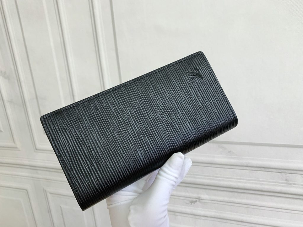 ルイヴィトン 長財布 モノグラム コインポケット付き クラシックなデザイン 上質なレザー 上品で高級感あふれる逸品 - 画像 4
