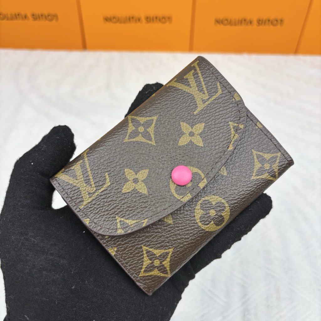 ルイヴィトン（LOUIS VUITTON） 長財布 モノグラム コインホルダー付き クラシックで上品なデザイン 高級感あふれる逸品 - 画像 3