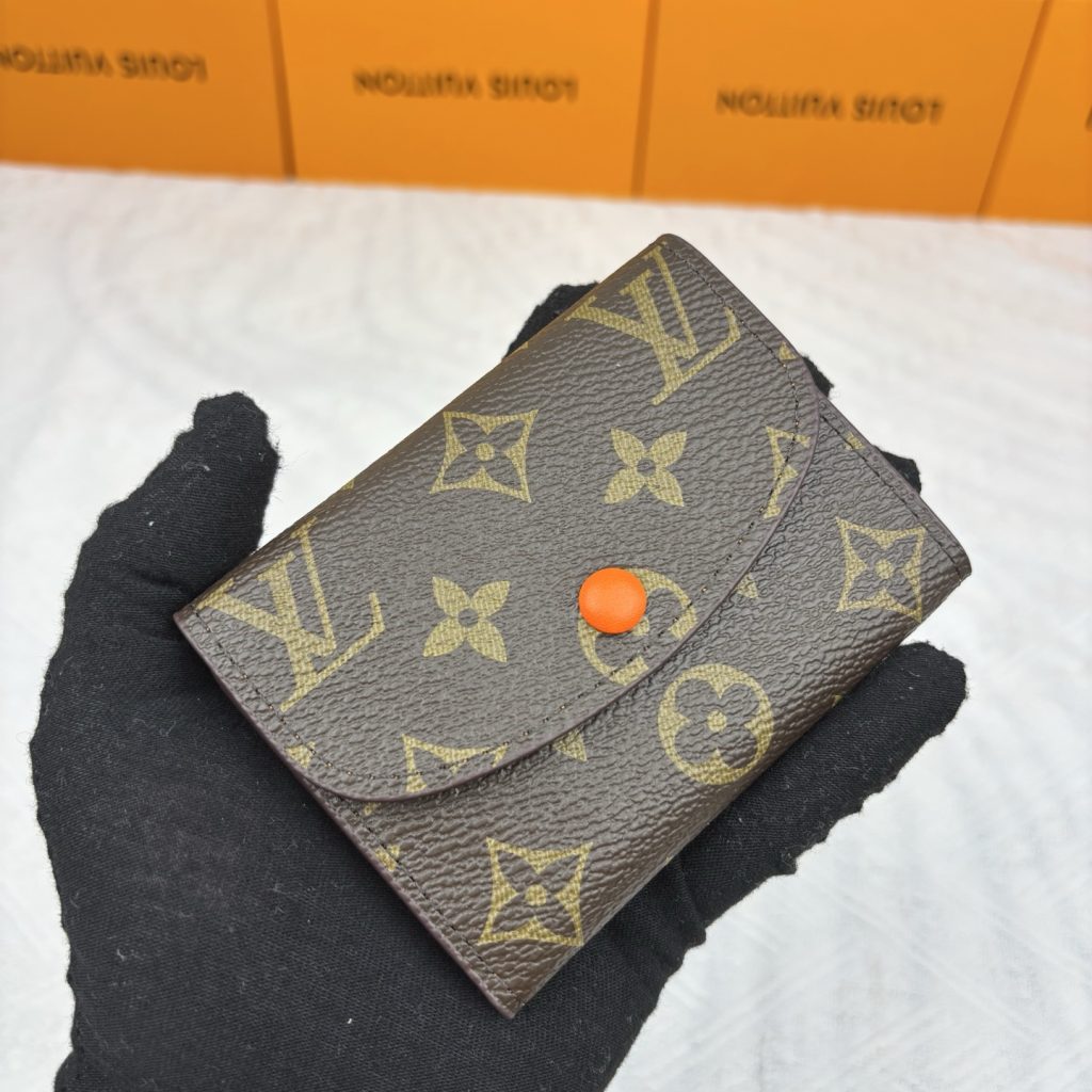 ルイヴィトン（LOUIS VUITTON） 長財布 モノグラム クラシックなデザイン 上質なレザー 上品で高級感のある一枚 - 画像 3