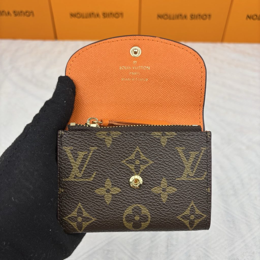 ルイヴィトン（LOUIS VUITTON） 長財布 モノグラム クラシックなデザイン 上質なレザー 上品で高級感のある一枚 - 画像 5