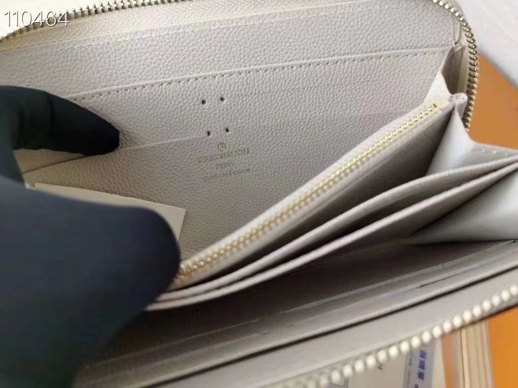ルイヴィトン（LOUIS VUITTON） 長財布 モノグラム クラシックなデザイン 上質なレザー 上品で高級感あふれる逸品です - 画像 8