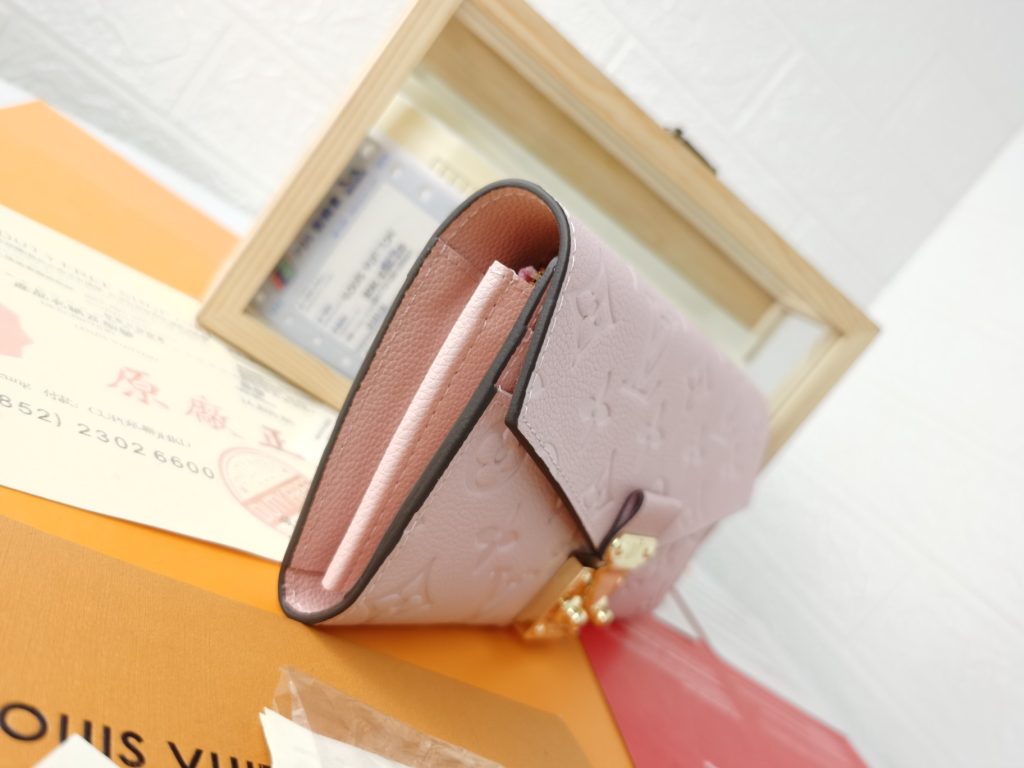 ルイ・ヴィトン モノグラムキャンバス 上品な長財布 レディースへのギフトに最適な定番モデル - 画像 5