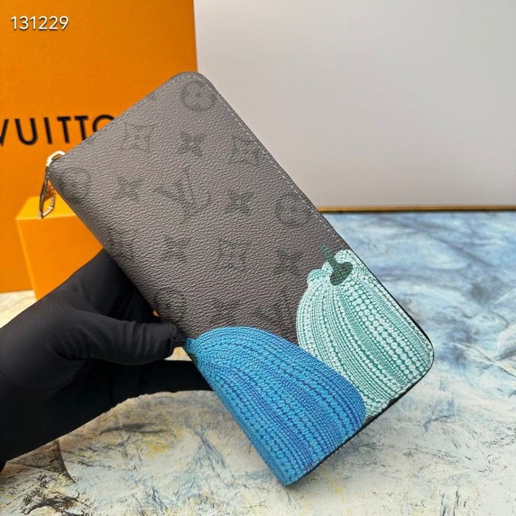ルイ・ヴィトン モノグラムキャンバス 上品な長財布 レディース ギフトにも最適な定番モデル - 画像 4