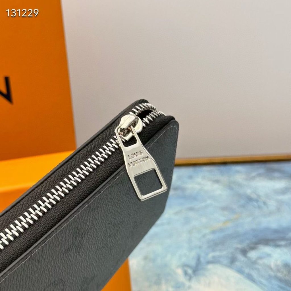 ルイ・ヴィトン モノグラムキャンバス 上品な長財布 レディース ギフトにも最適な定番モデル - 画像 5
