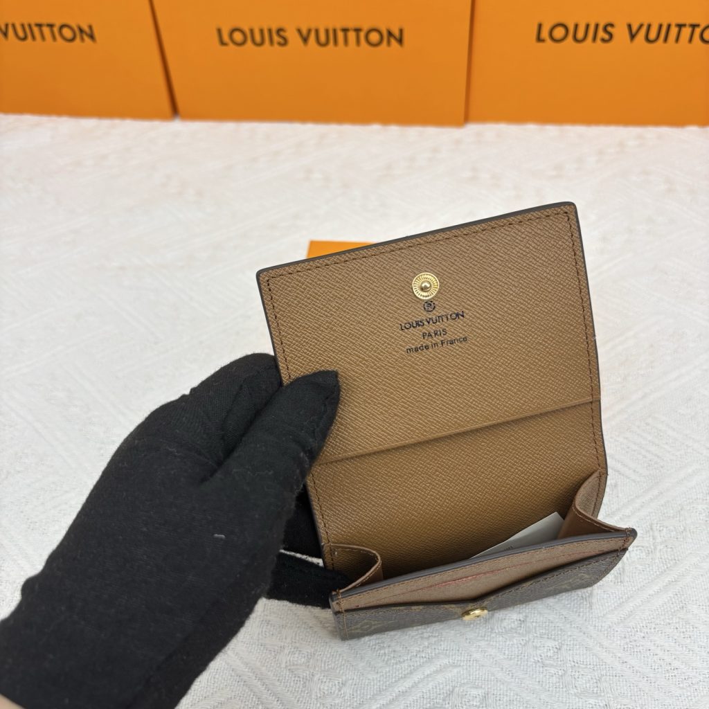 ルイ・ヴィトン モノグラムキャンバス 上品な長財布 レディースへのギフトに最適な定番モデル - 画像 6