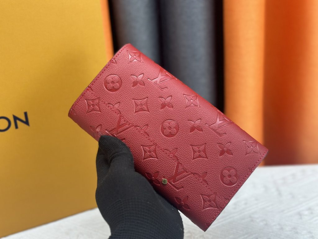 ルイ・ヴィトン モノグラムキャンバス 上品な長財布 レディースへのギフトに最適な定番モデル - 画像 2