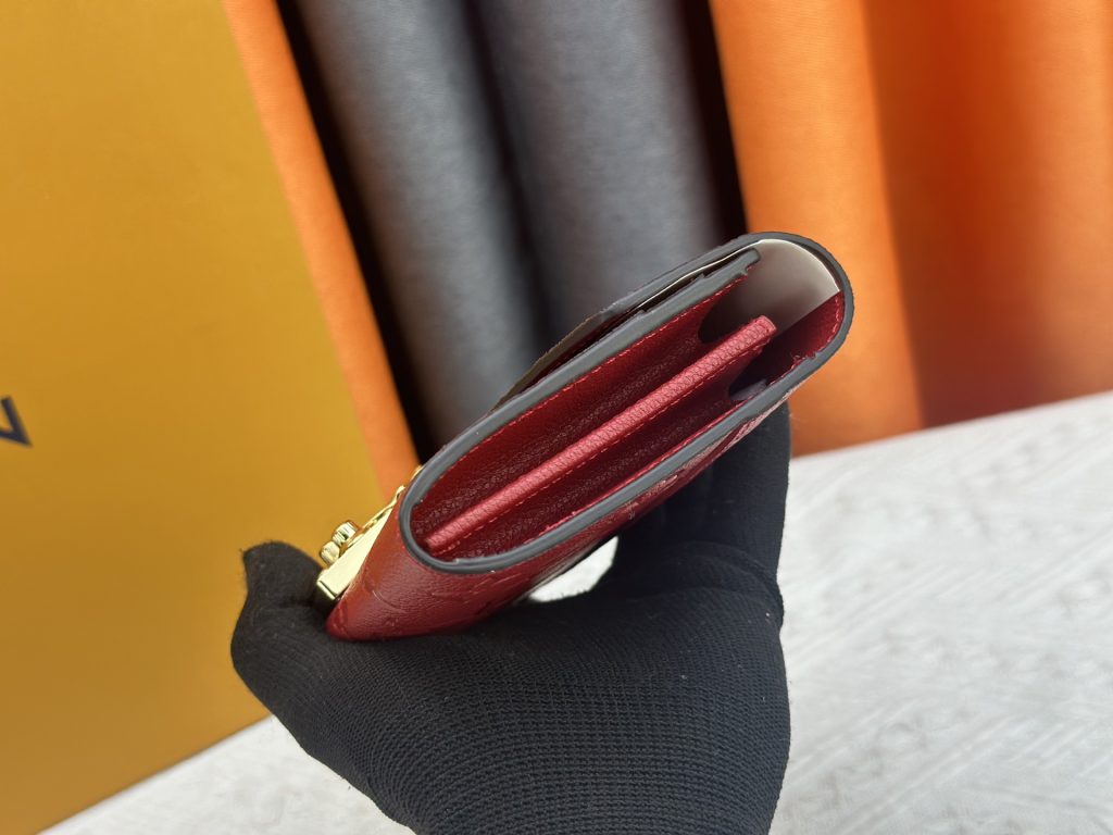 ルイ・ヴィトン モノグラムキャンバス 上品な長財布 レディースへのギフトに最適な定番モデル - 画像 5