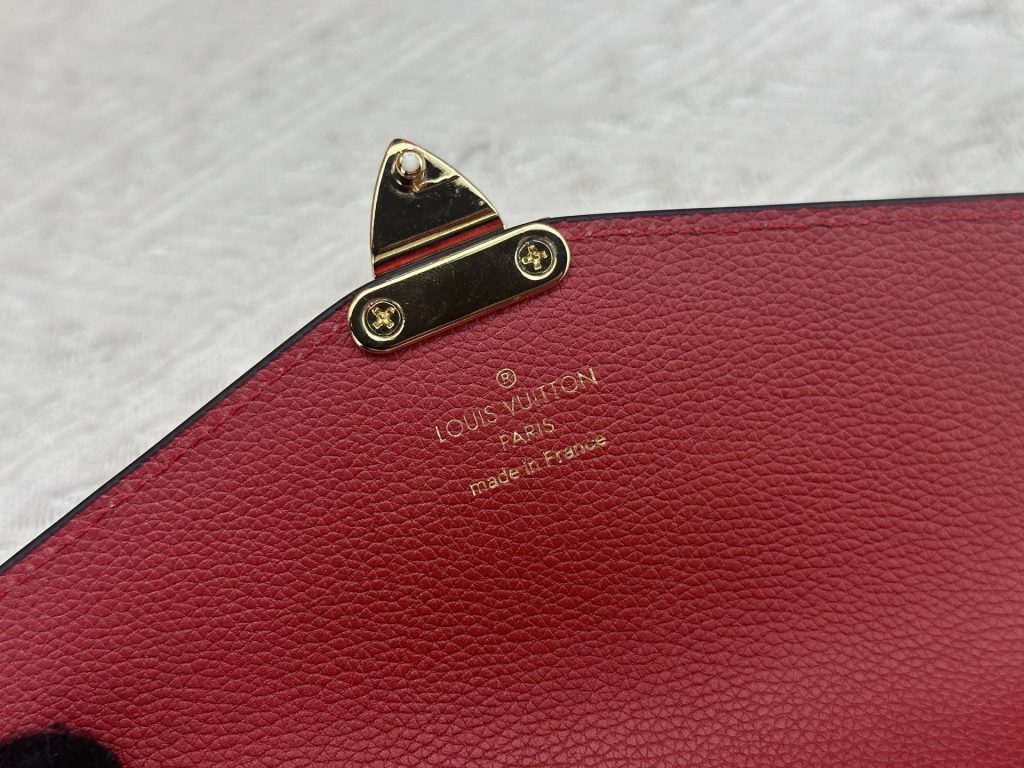 ルイ・ヴィトン モノグラムキャンバス 上品な長財布 レディースへのギフトに最適な定番モデル - 画像 8