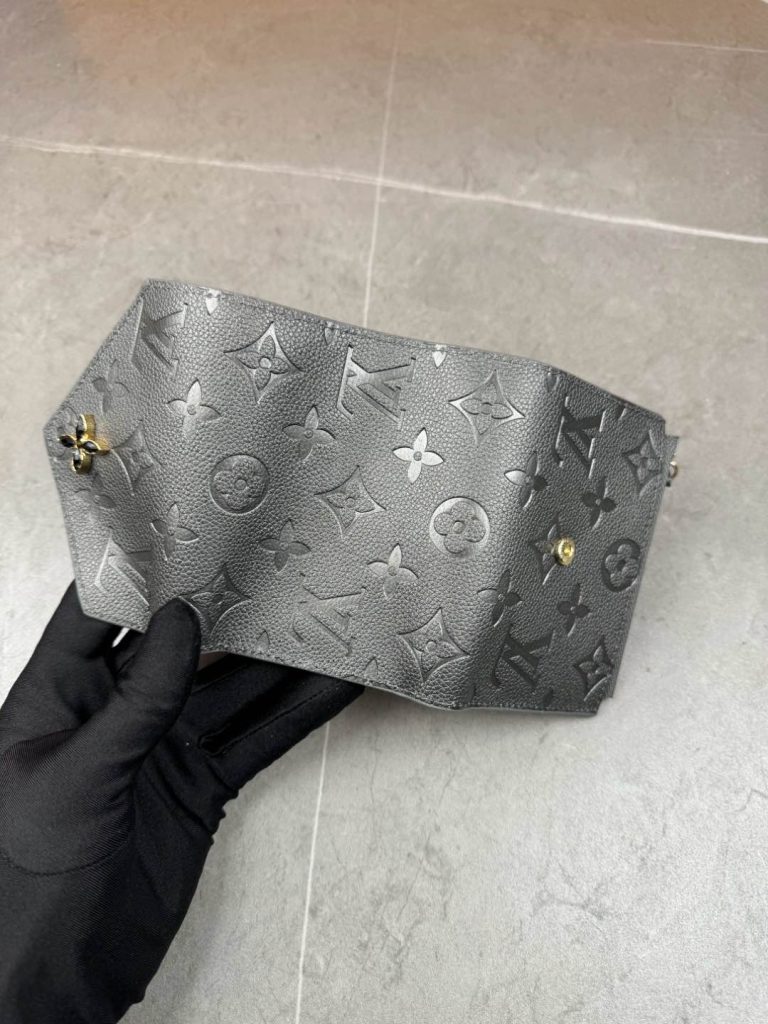 ルイ・ヴィトン モノグラムキャンバス 上品な長財布 レディース ギフトにも最適な定番モデル - 画像 3