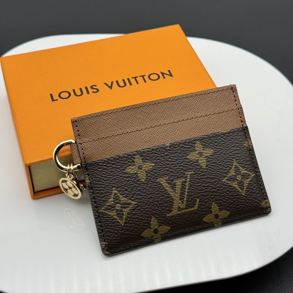 ルイ・ヴィトン モノグラムキャンバス 上品な長財布 レディースに人気の定番モデル - 画像 8