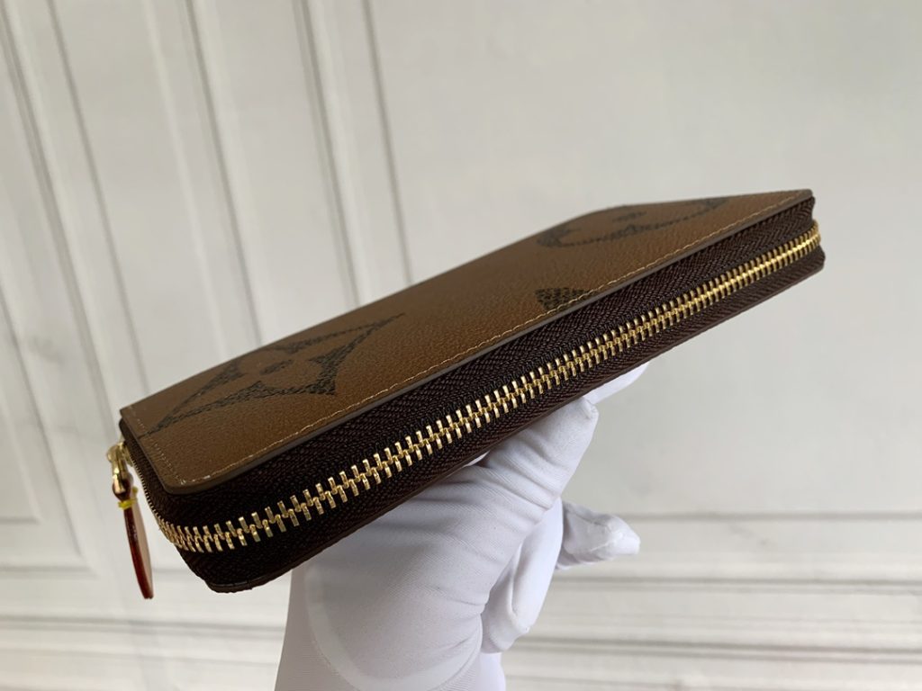 ルイ・ヴィトン モノグラムキャンバス 上品な長財布 レディースギフトに最適な定番モデル - 画像 5